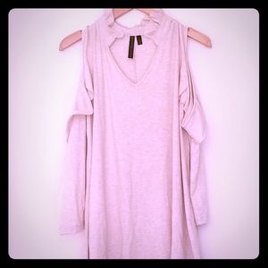 Casual Top w/ sleeved trim